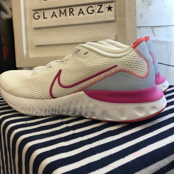 Nike Renew Run - Picture 3 of 4